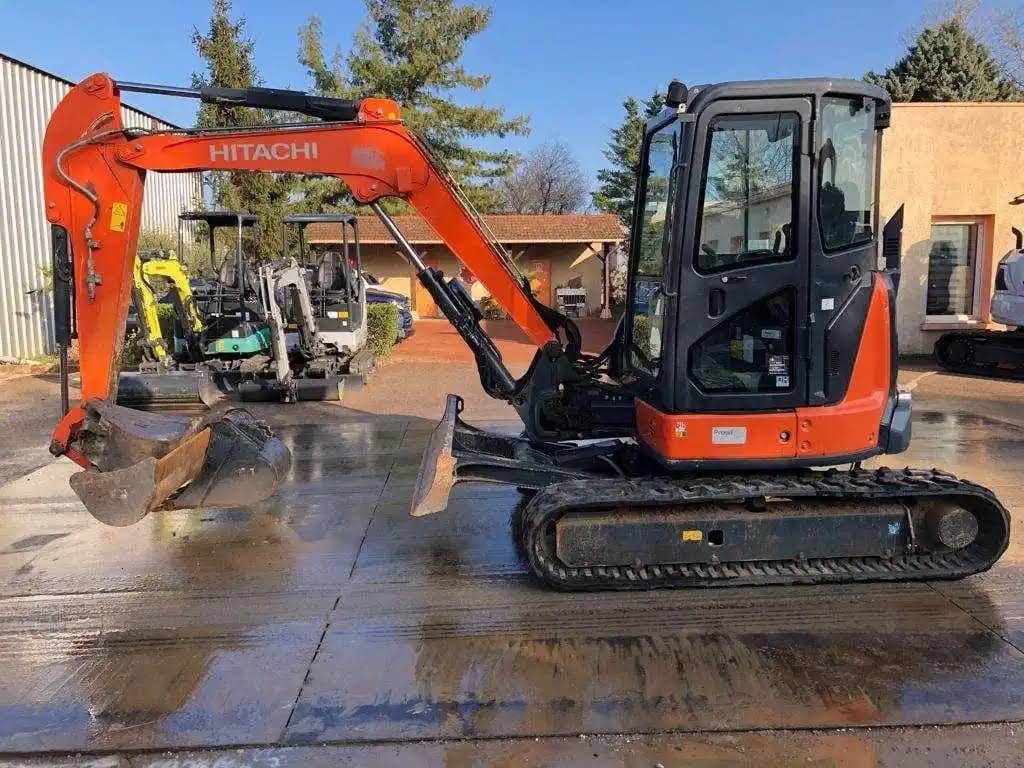 Hitachi ZX48U-5A CLR, (2016), 2430 heures, 5T – occasion