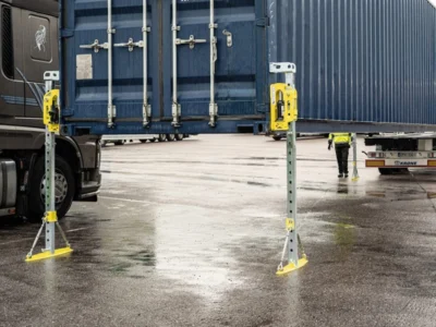 JEU DE 4 BÉQUILLES POUR LEVAGE ET MISE AU SOL DES CONTAINERS