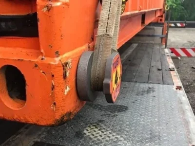 JEU DE 4 CROCHETS DE LEVAGE POUR CONTAINERS TWIST4LIFT® 10 T