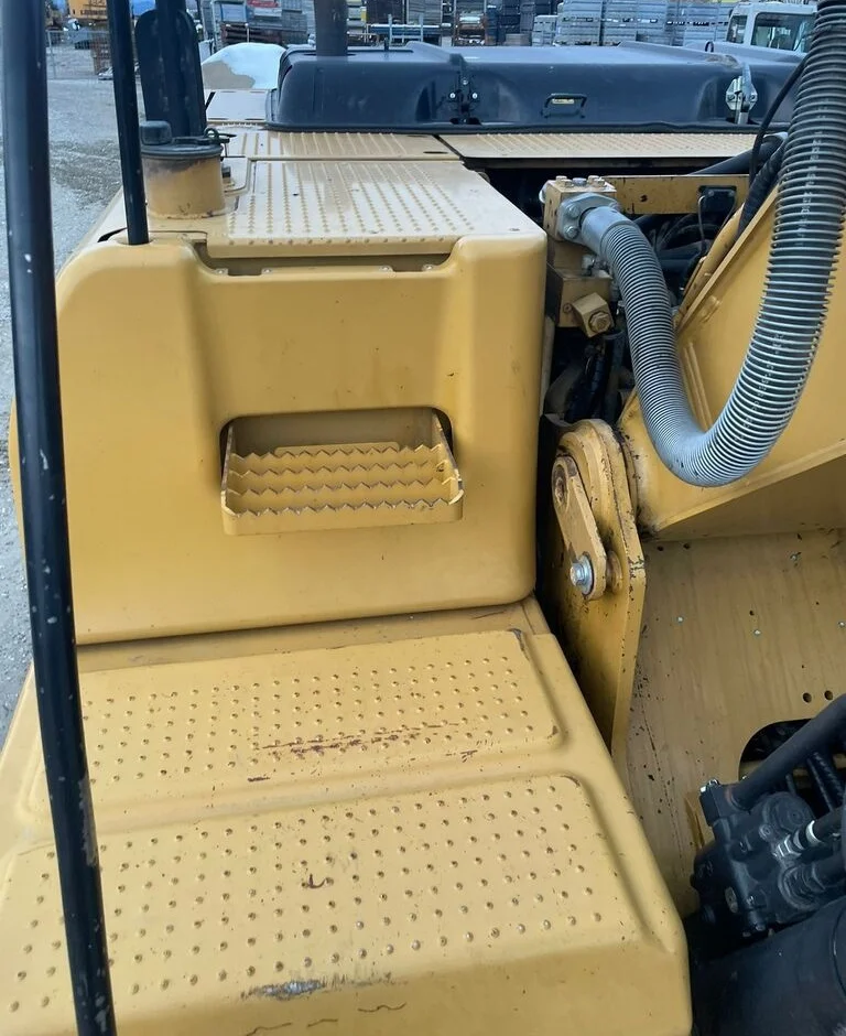 2011 CATERPILLAR 320DL