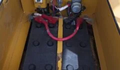 2012 KOMATSU PC210LC-8