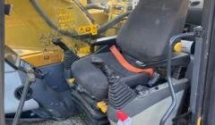 2014 KOMATSU PC210LC-10