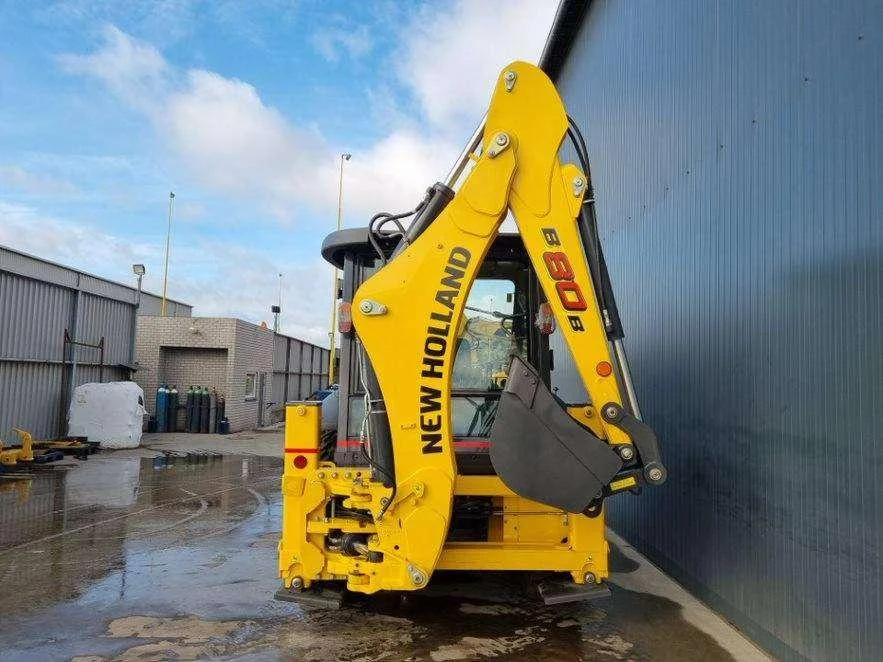 2022 NEW HOLLAND B80B