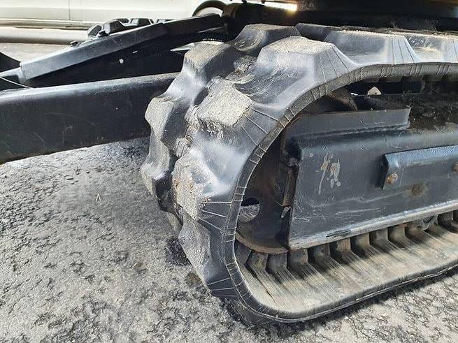 Caterpillar 302.5, (2002), 2677 heures, 2.8T – occasion