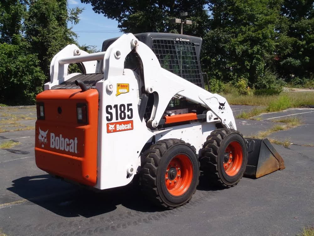 Chargeuse compacte Bobcat S185 – 2008