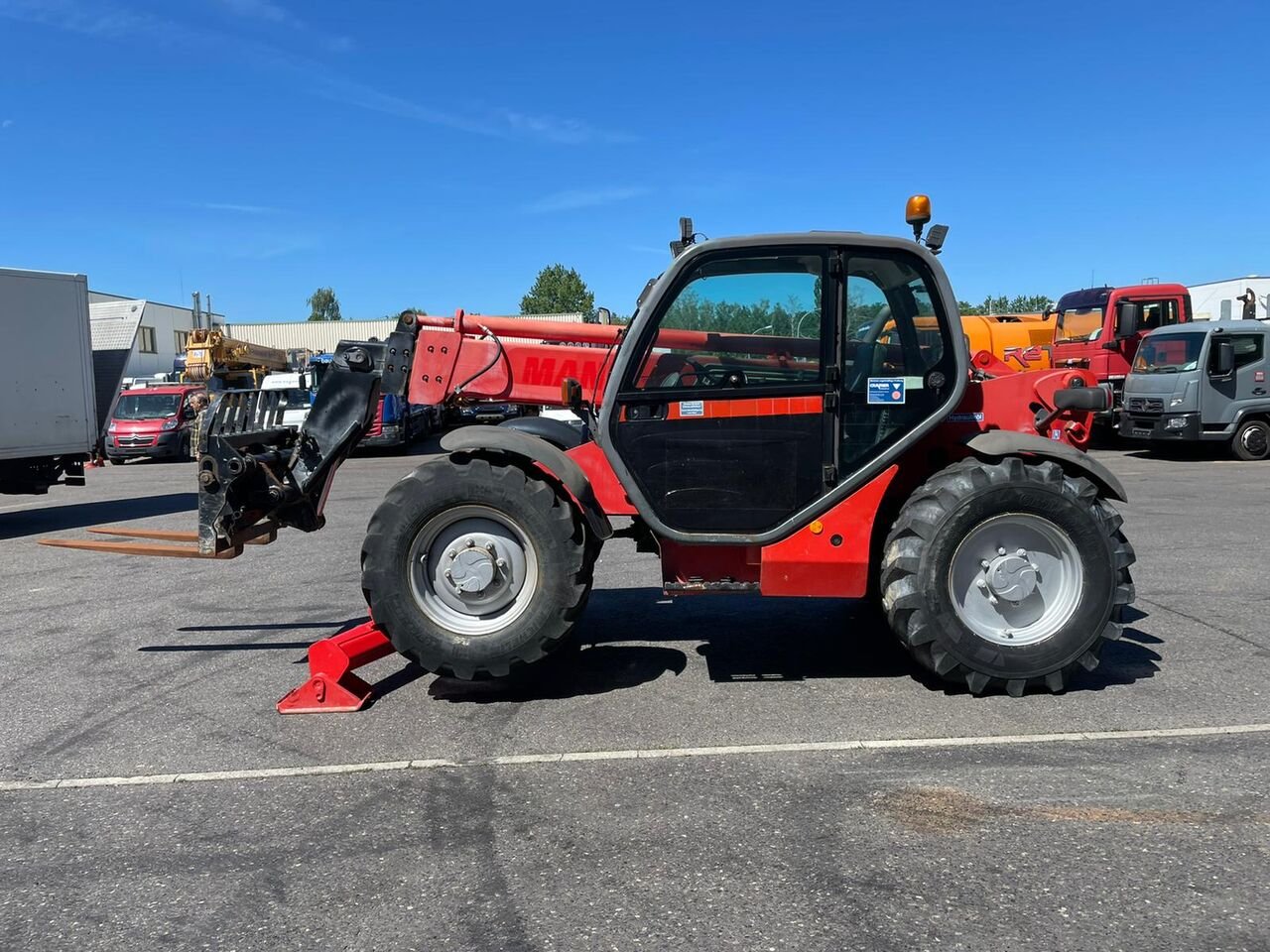 Chariot télescopique Manitou MT 1030-7m