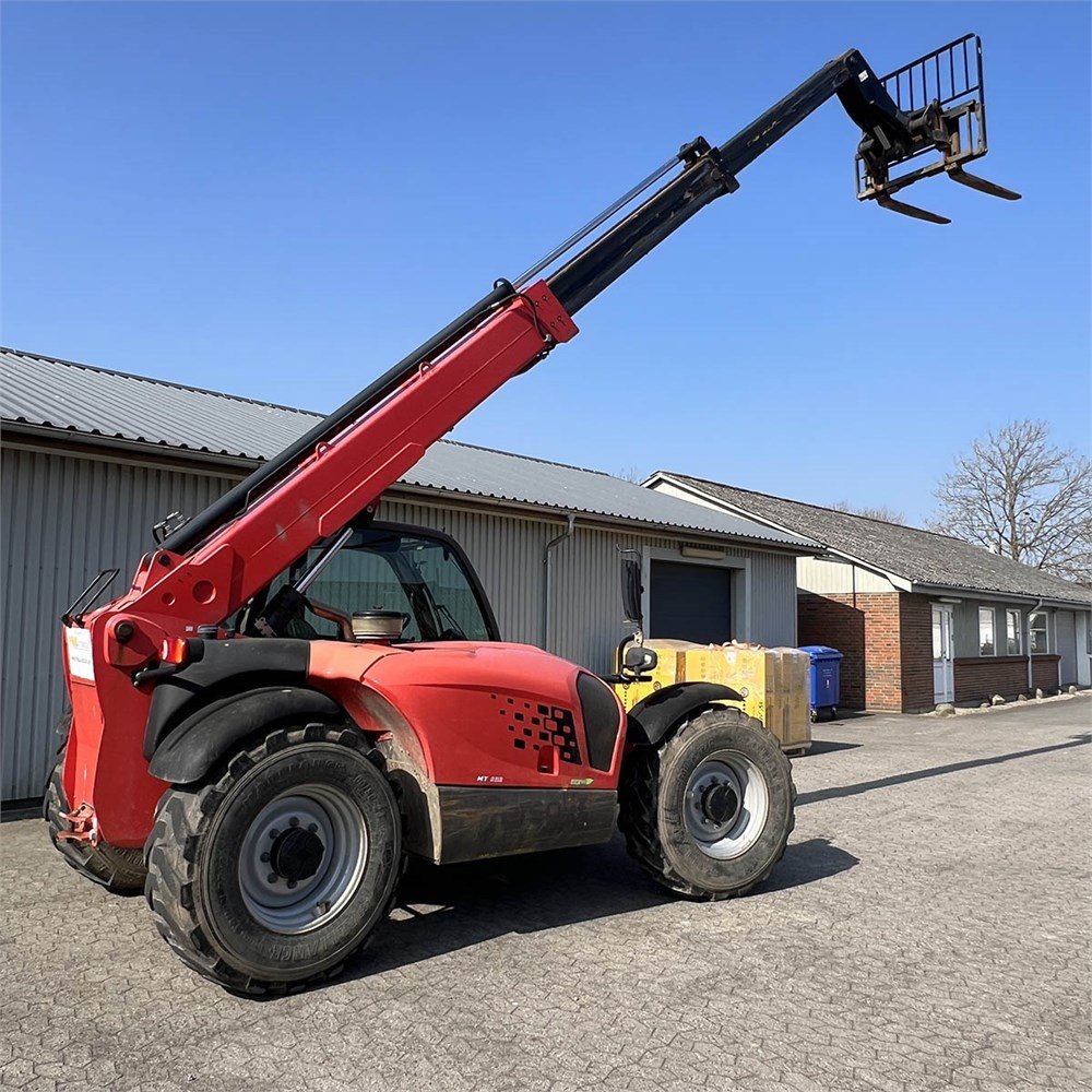 Chariot télescopique Manitou MT 932 Easy 75D – 9 m