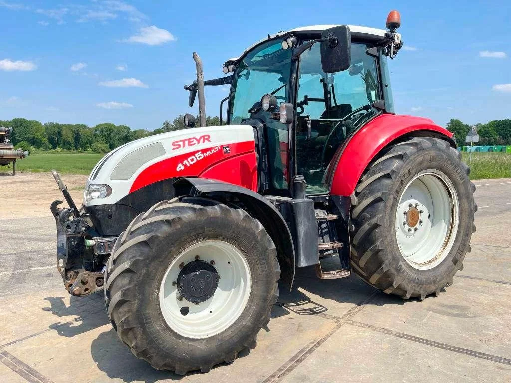 Tracteur STEYR 4105