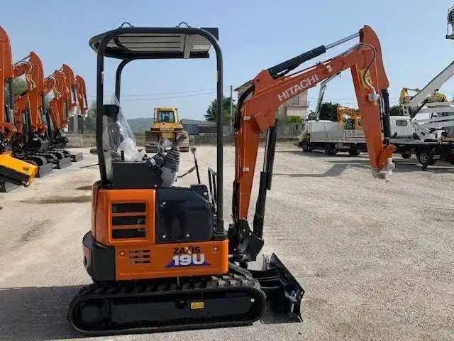Hitachi ZAXIS 19 U, (2023), 1.8T – nouveau