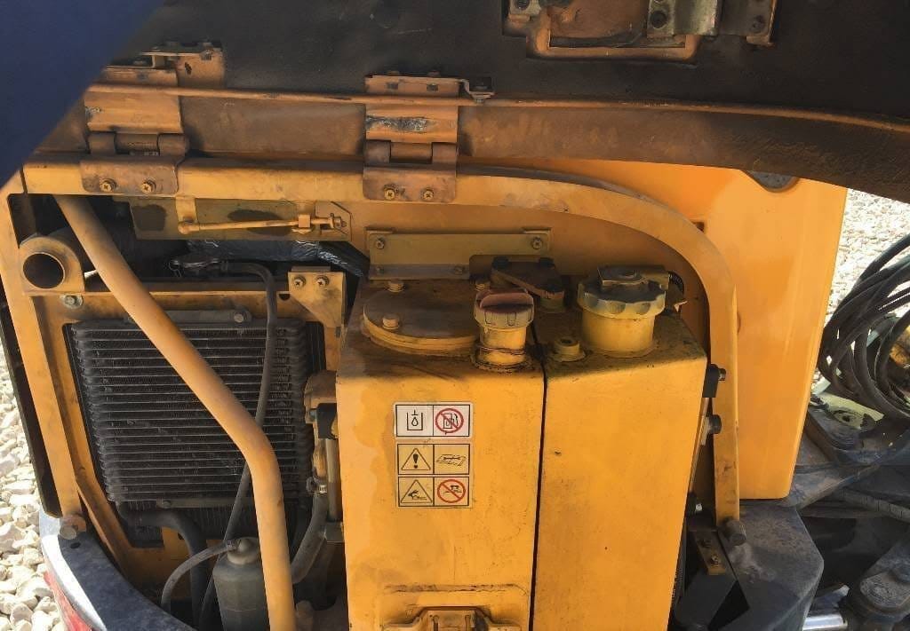 Hyundai Robex 27Z-9, (2011), 5800 heures, 2.8T – occasion