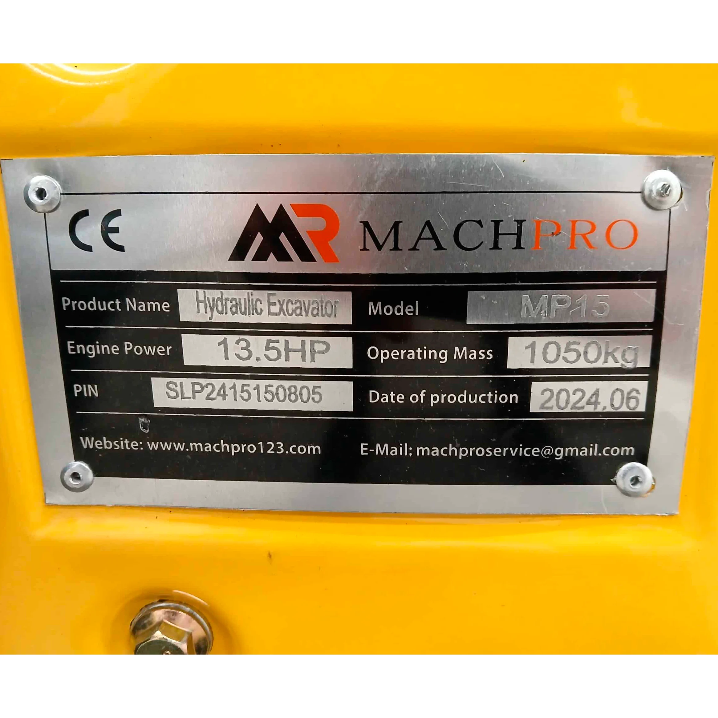 Mini-pelle Machpro MP15