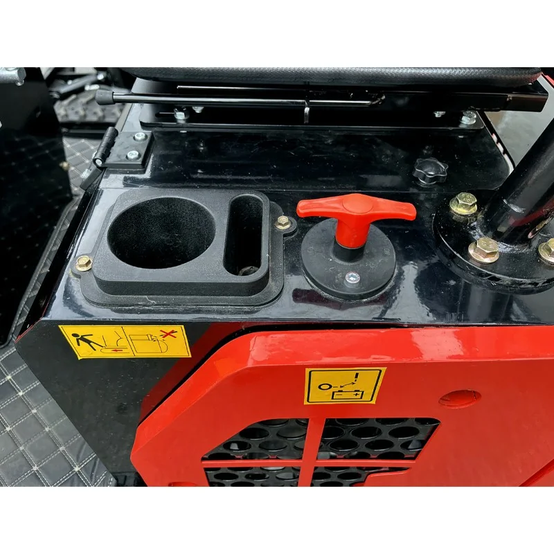 Mini-pelle Petite Pailleuse Deleks A80 Boz