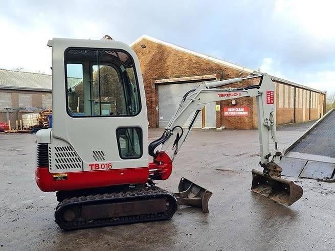 Takeuchi TB016, (2006), 1789 heures, 1.6T – occasion