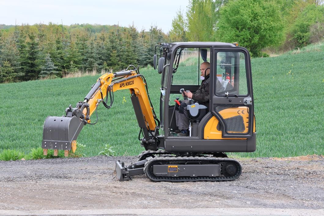 Mini-pelle APS KME20